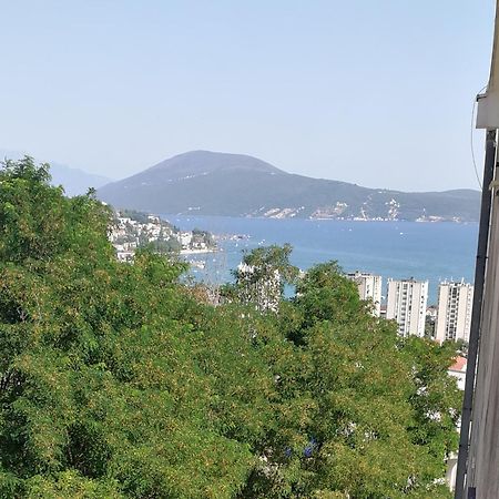 Dlx Apartman Adriatics Herceg Novi Exteriér fotografie