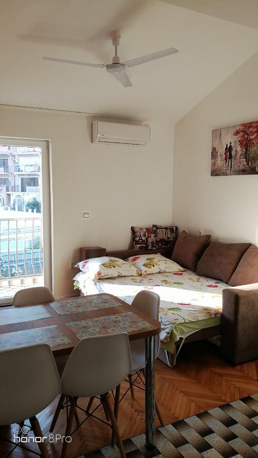 Dlx Apartman Adriatics Herceg Novi Exteriér fotografie